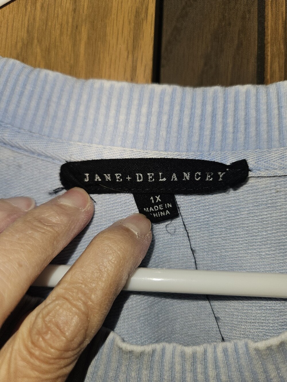 Jane and Delancey Sz 1x Light Blue Crewneck Pullover - Picture 2 of 2